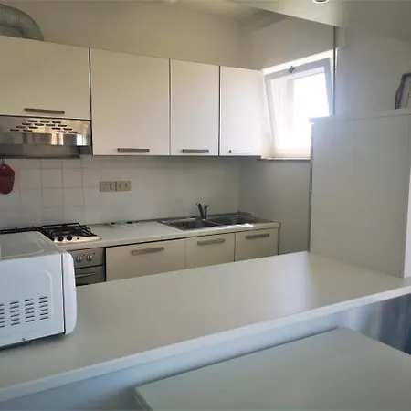 Parco Delle Rose アパート *